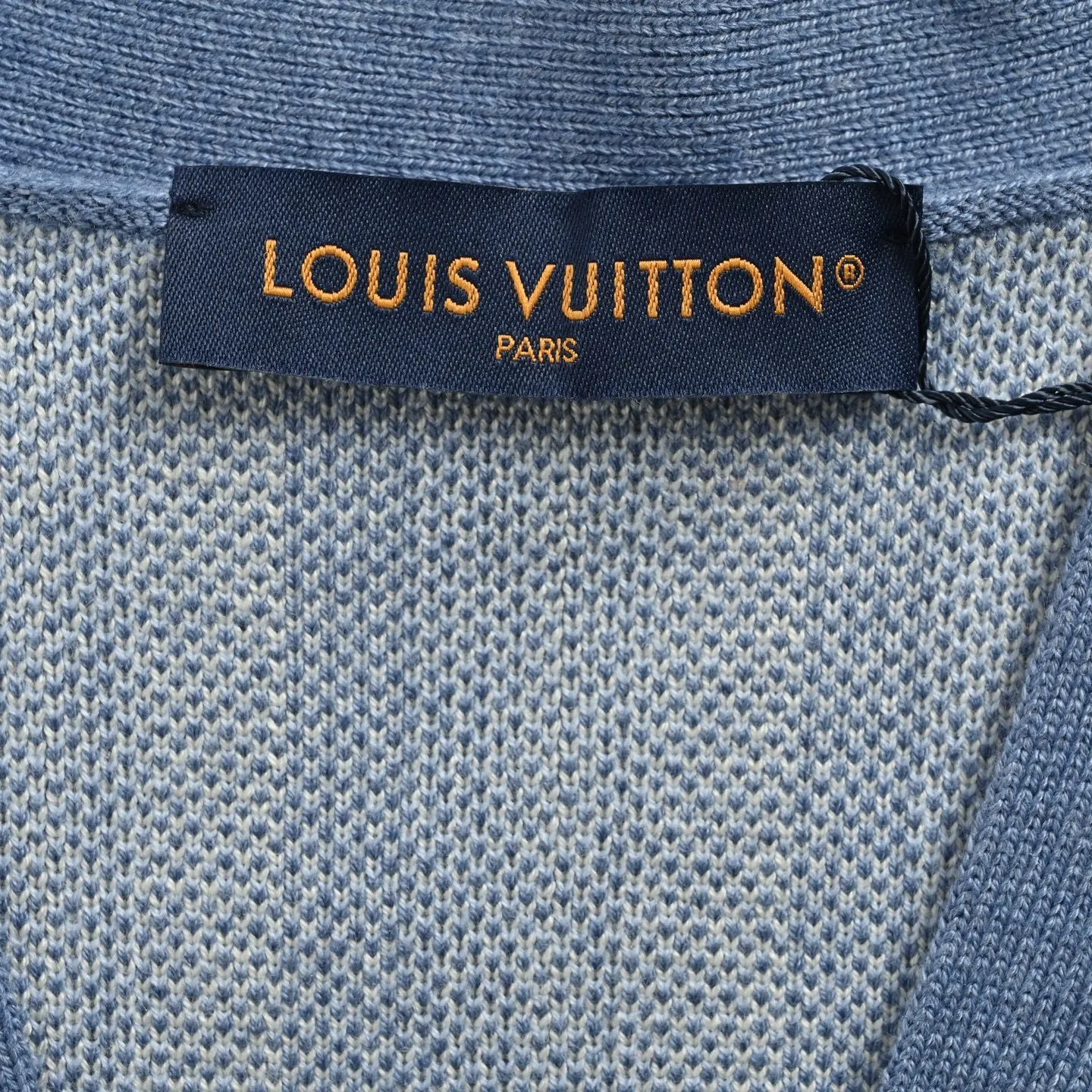 Louis Vuitton/Louis Vuitton glacier blue and white striped knitted cardigan